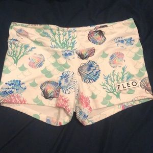 Fleo Mermaid Shorts Sz M